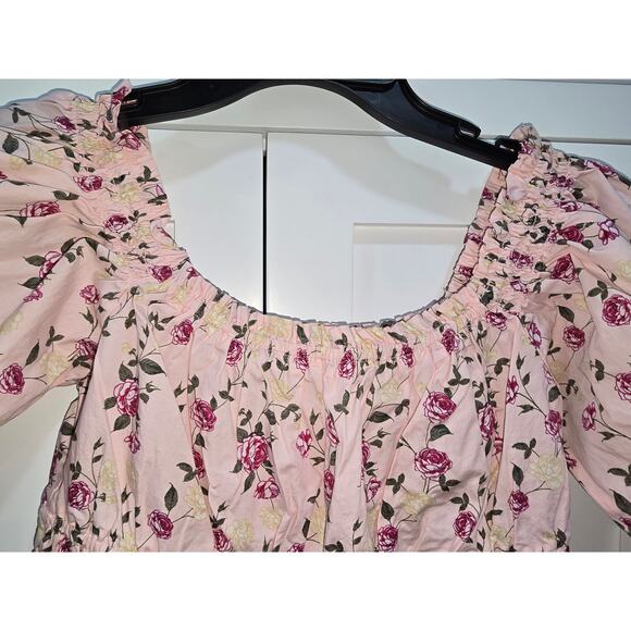 Floral Smocked Off-Shoulder Peplum Top – Size Large - Picture 4 of 10